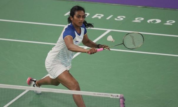 'पेरिस ओलंपिक 2024  : सिंधु ने फातिमाथ अब्दुल रज्जाक पर जोरदार जीत के साथ अभियान की शुरुआत की | '